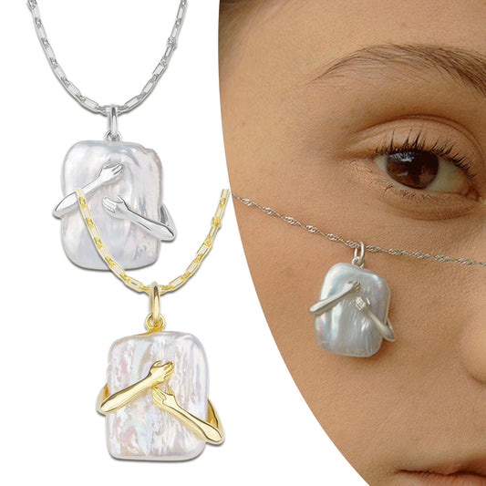 Bella Mila Baroque Pearl Necklace