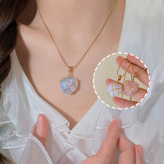 Bella Mila Moonstone Necklace